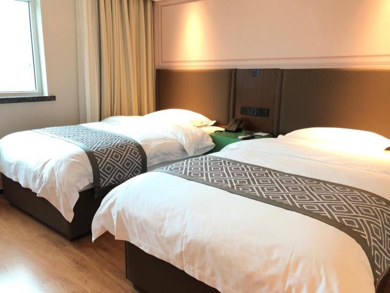 Gma Hotel Shanghai Wuning Road Zhenping Road Metro Station Exterior photo